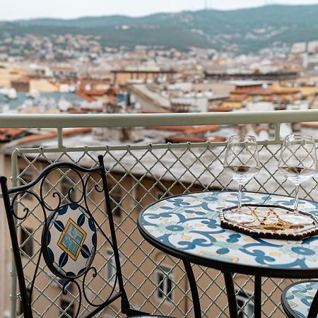 Ferienwohnung San Giusto Elegante Bilocale Con Balcone E Vista Triest Exterior foto