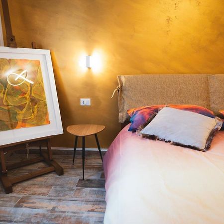 Ferienwohnung San Giusto Elegante Bilocale Con Balcone E Vista Triest Exterior foto