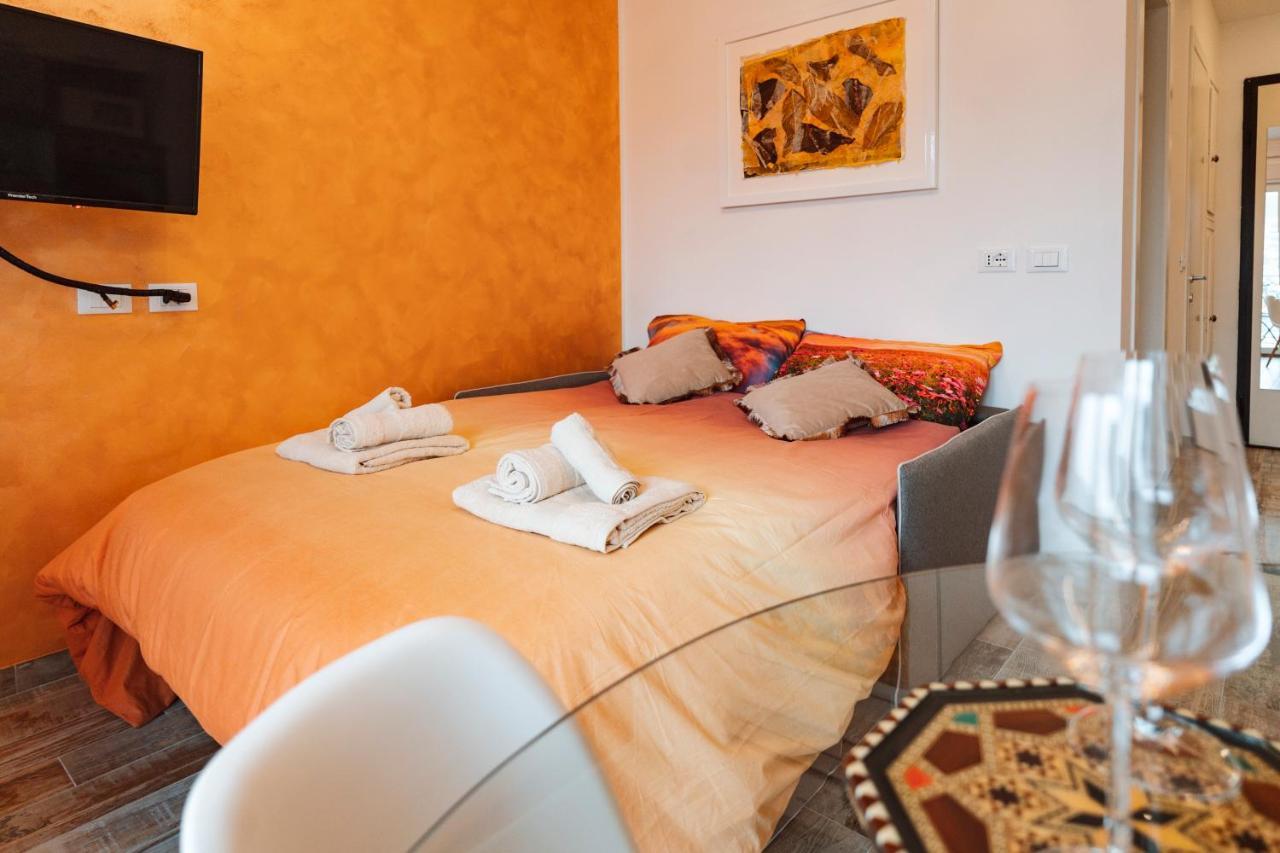 Ferienwohnung San Giusto Elegante Bilocale Con Balcone E Vista Triest Exterior foto