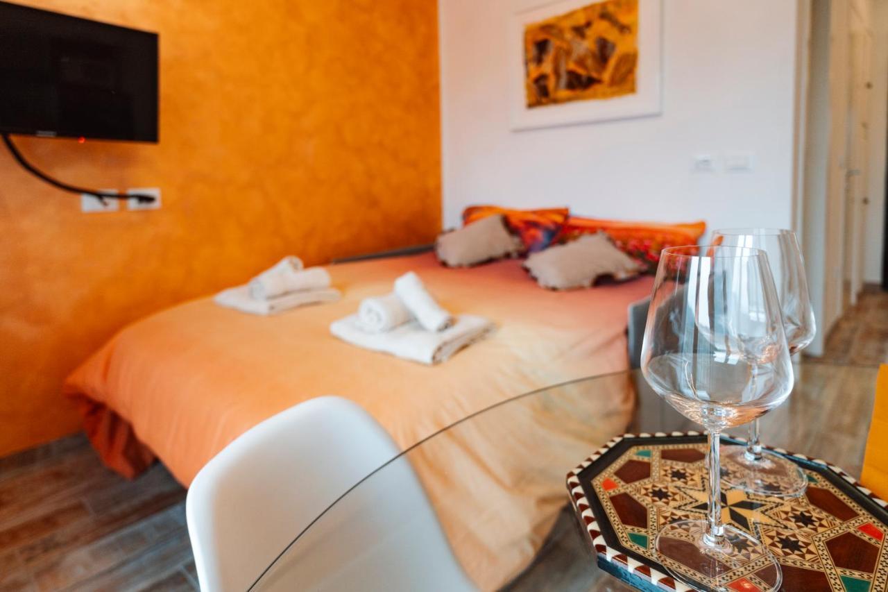 Ferienwohnung San Giusto Elegante Bilocale Con Balcone E Vista Triest Exterior foto